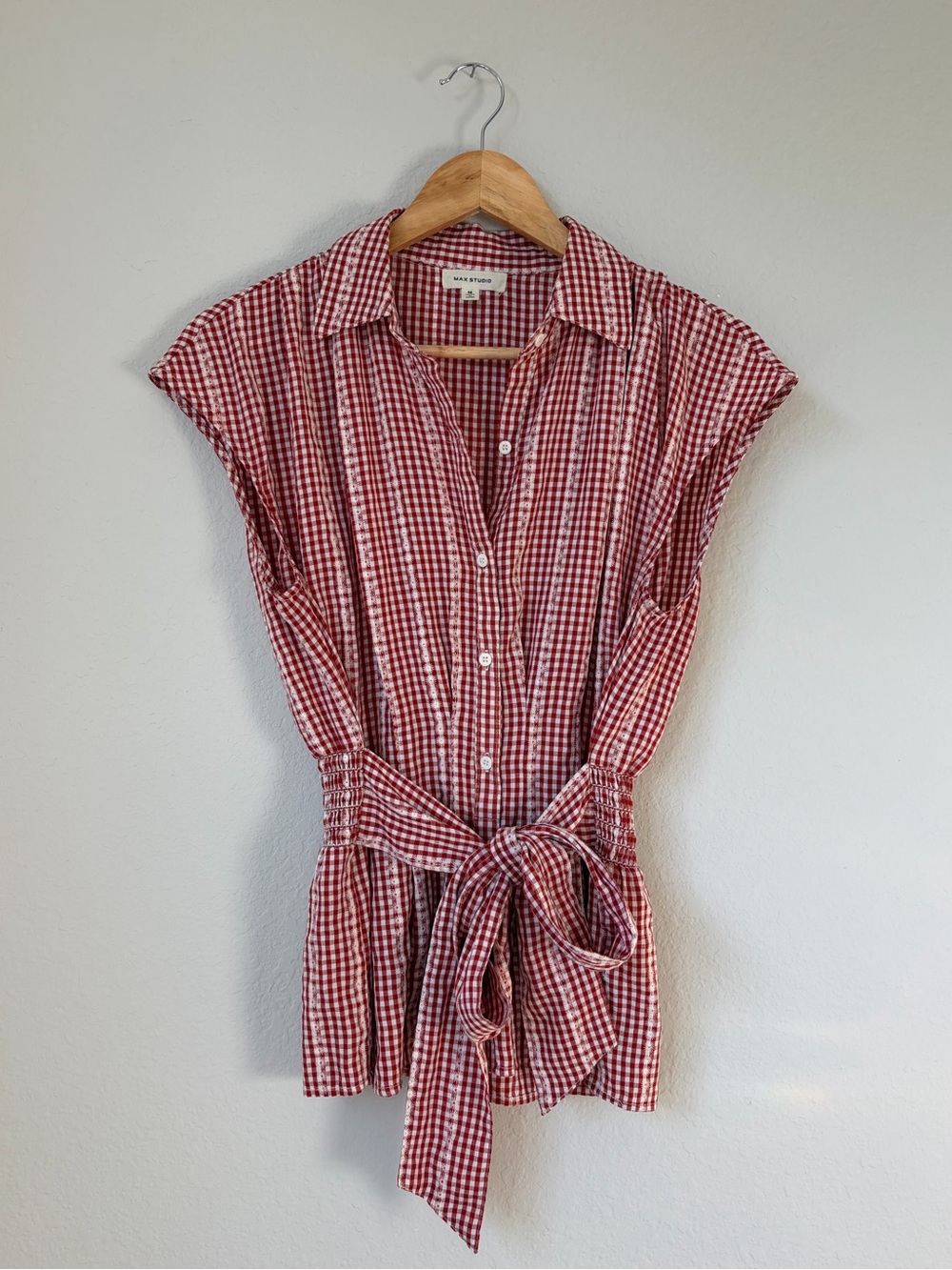 Max Studio Red & White Plaid Gingham Blouse Tie-Front Button Up Top Women’s Sz M